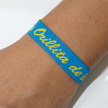 Cargar imagen en el visor de la galería, PULSERA &quot;EN LA ORILLITA DE LA CALETA&quot;
